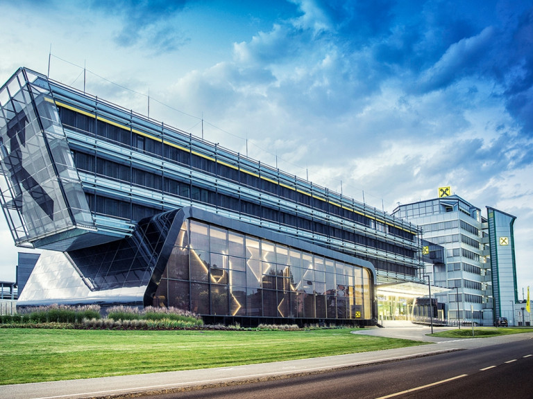 Regulierung & Compliance